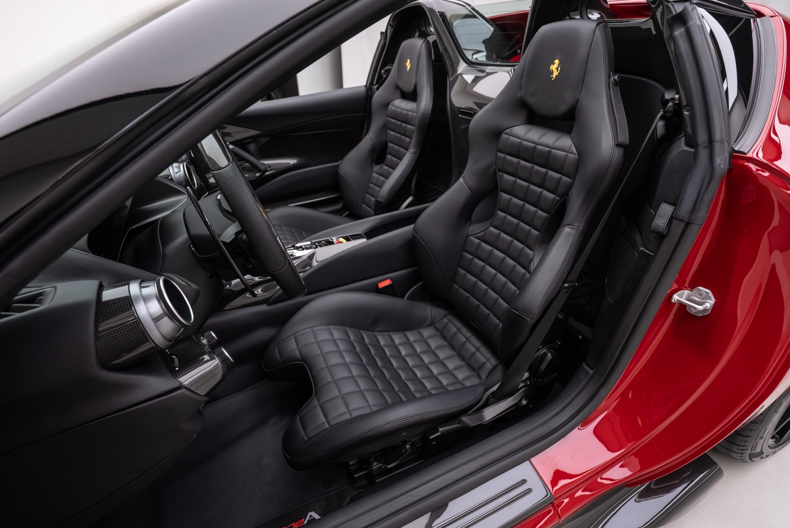 FERRARI 812 COMPETIZIONE APERTA